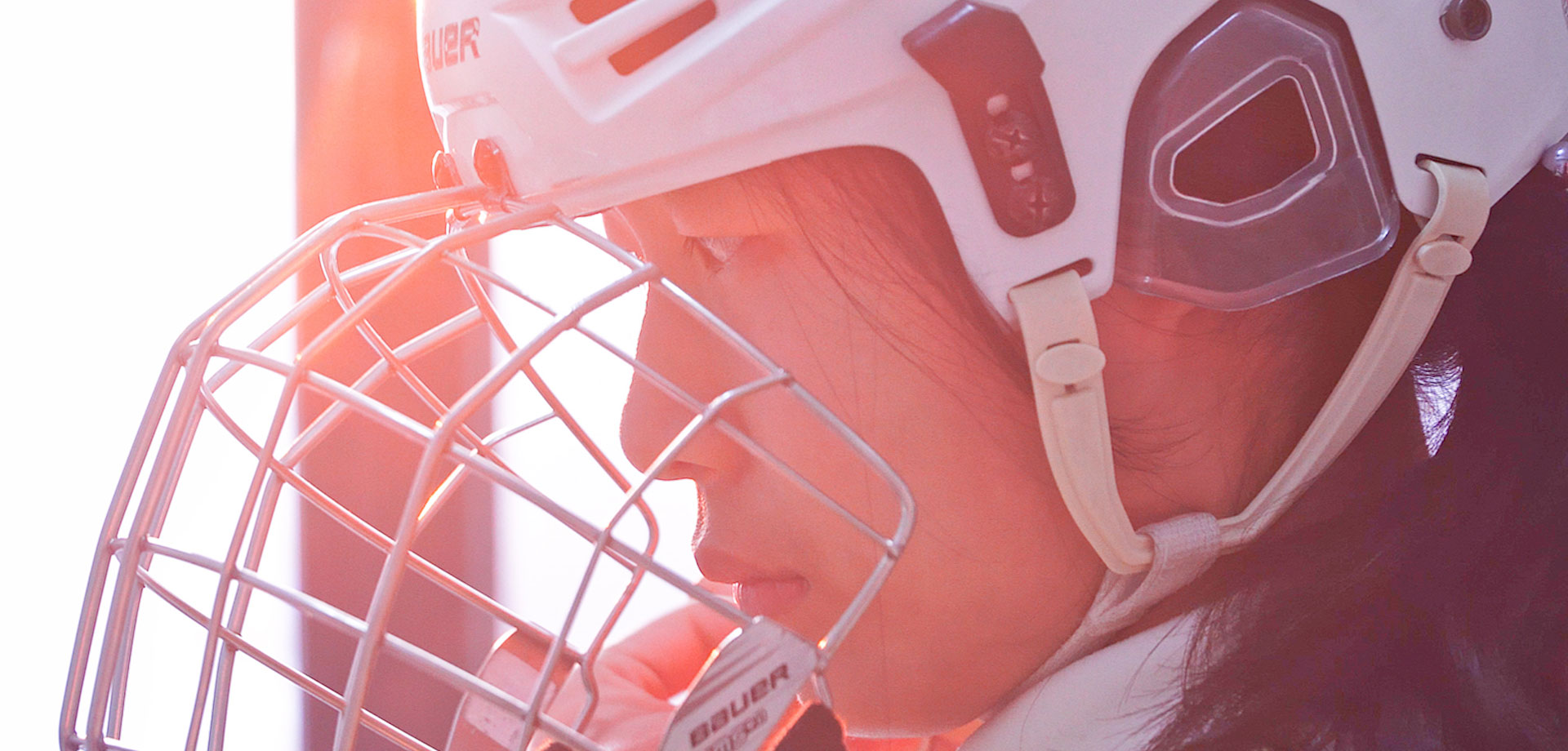 【显影中国】冬奥特刊：冰球场上的14岁少女队长